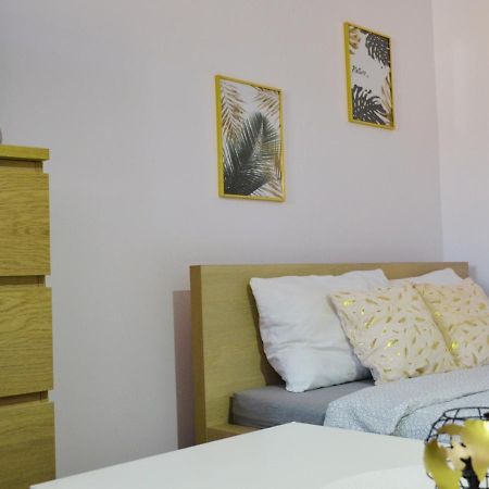 Apartament Poznan Extra Zone Екстериор снимка