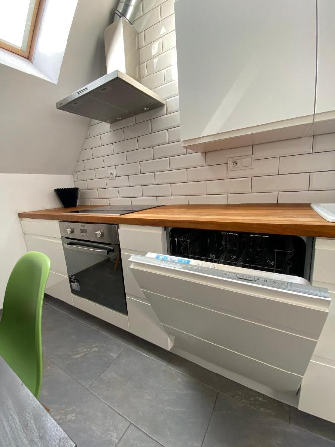 Apartament Poznan Extra Zone Екстериор снимка