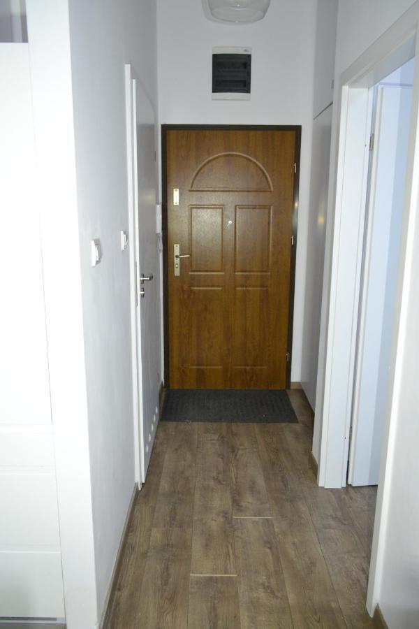 Apartament Poznan Extra Zone Екстериор снимка