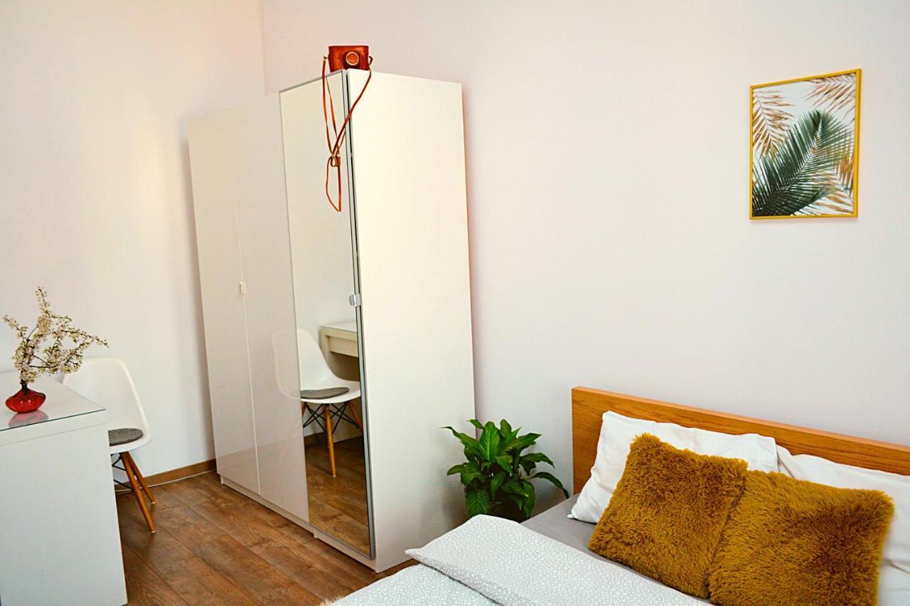Apartament Poznan Extra Zone Екстериор снимка
